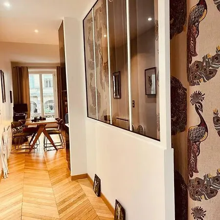 : Superbe Au Coeur Du Marais Apartment